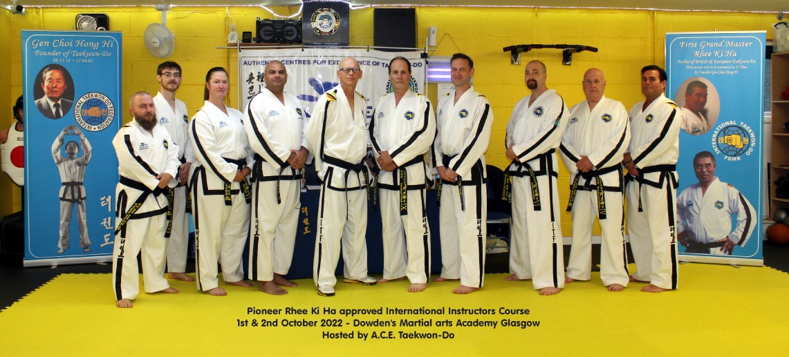 Instructor Course Glasgow October 2022 Group Photo.jpg
